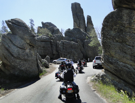 Needles Highway tunnel